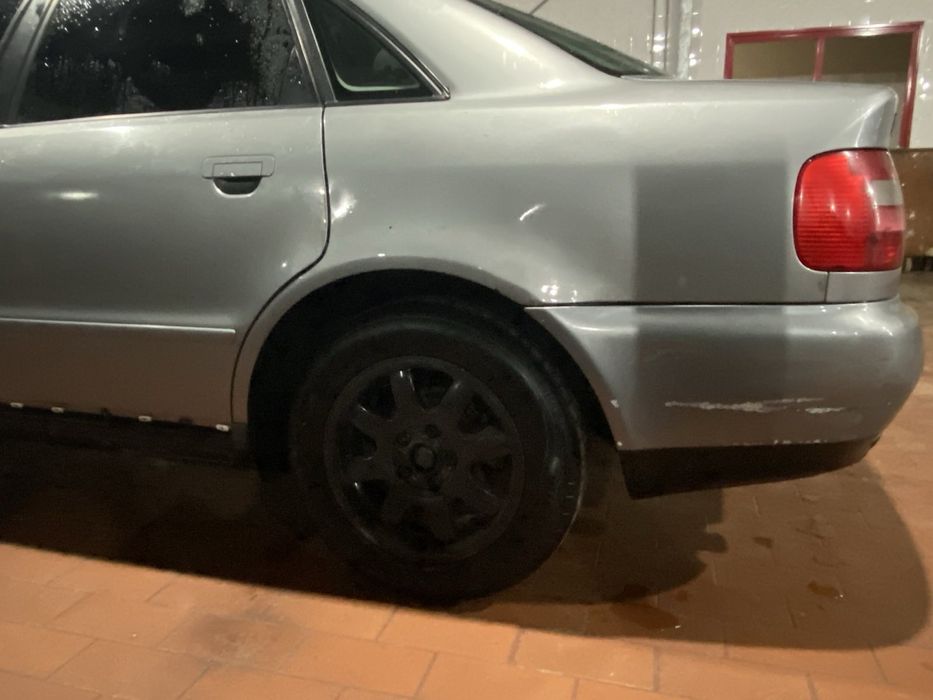 Ауді А4 Б5 1.6 MPI