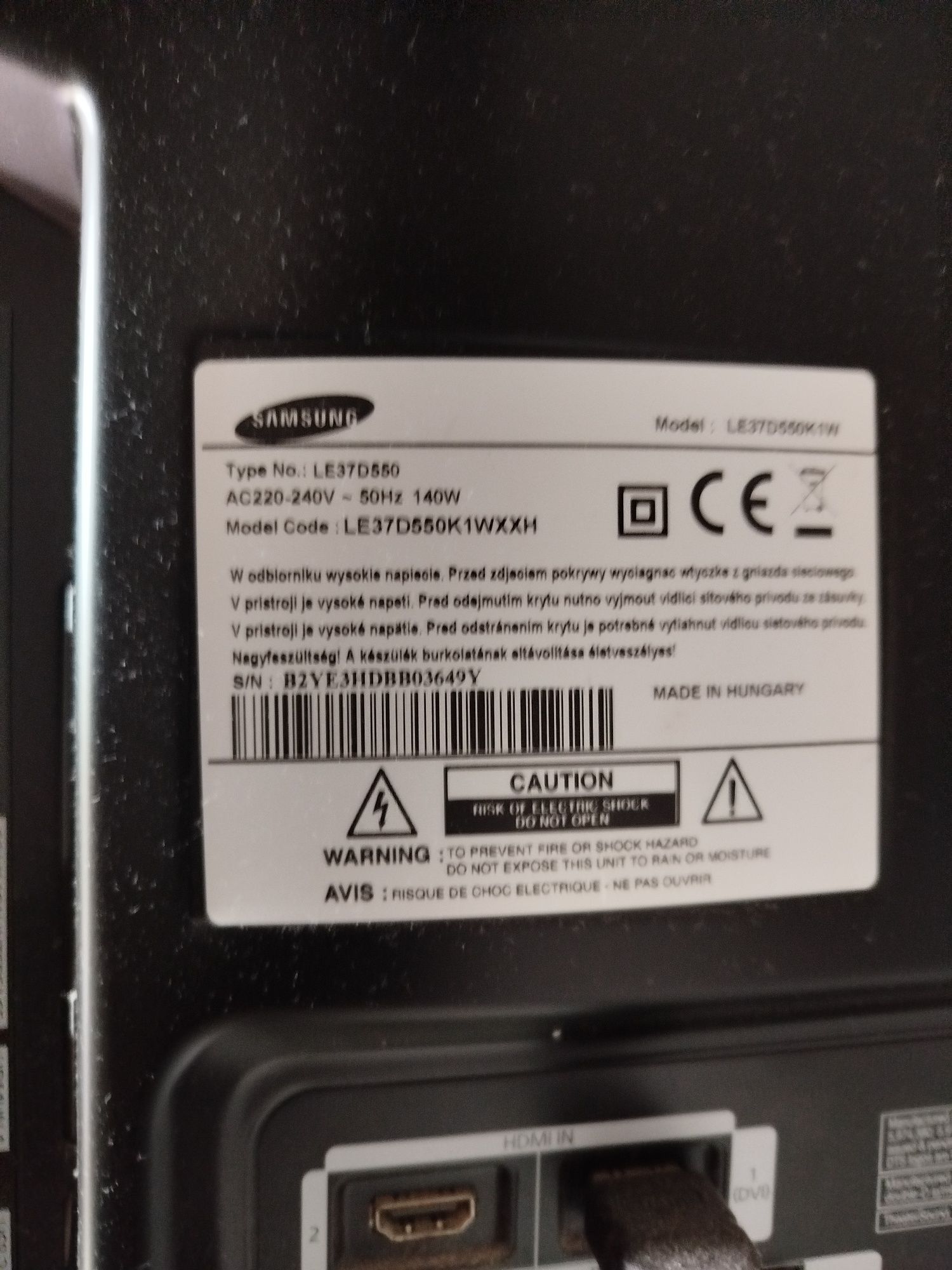 Samsung LE37D550 - 37 cali