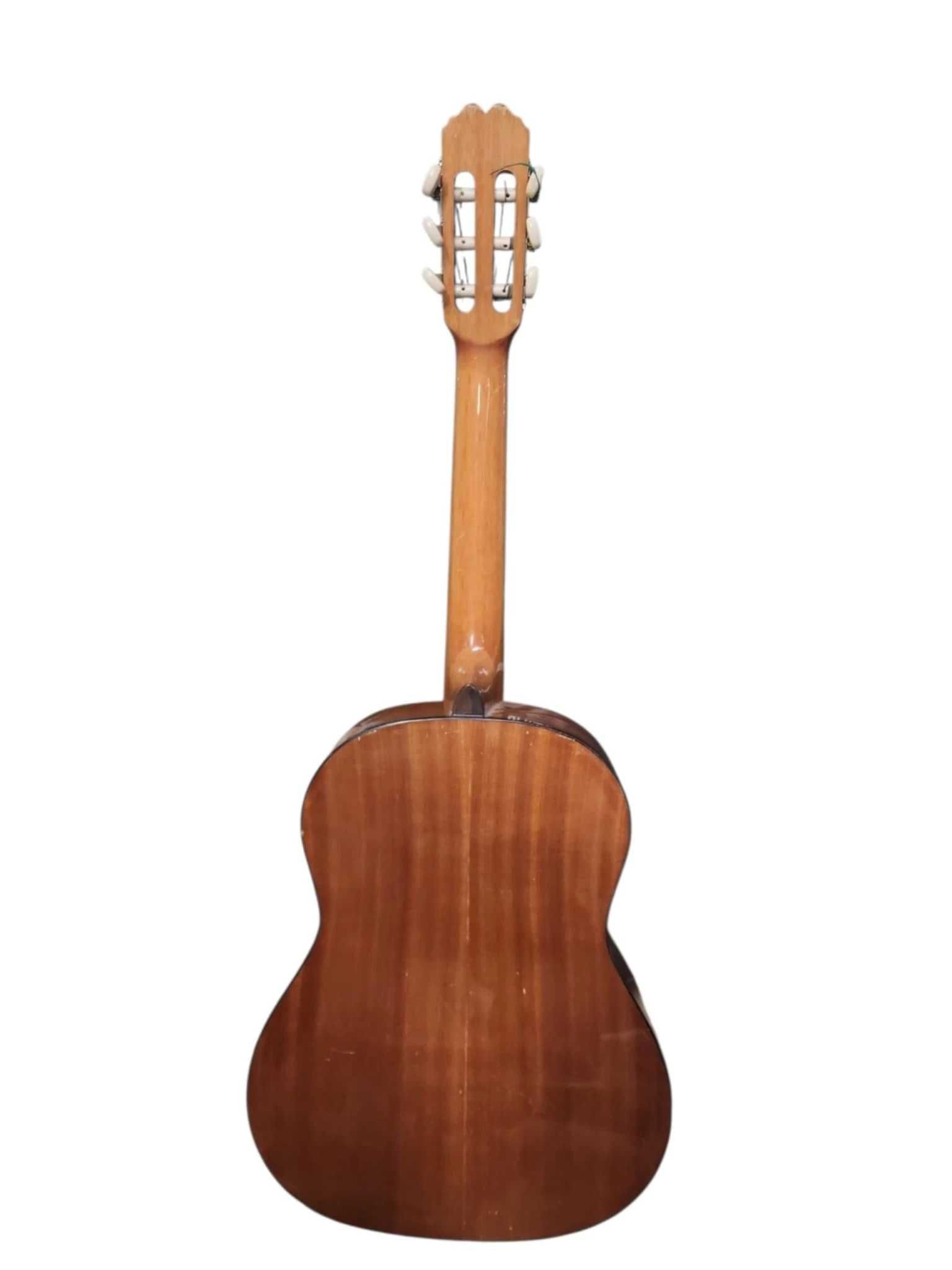 Gitara Admira Alba 3/4 – gitara dla początkujących