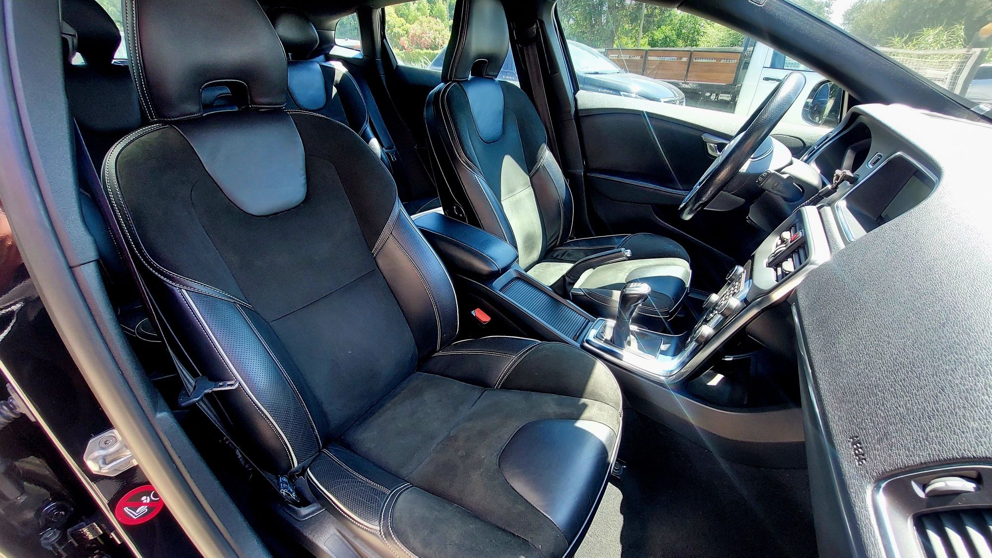 Volvo V40 D4 190cv R-Design