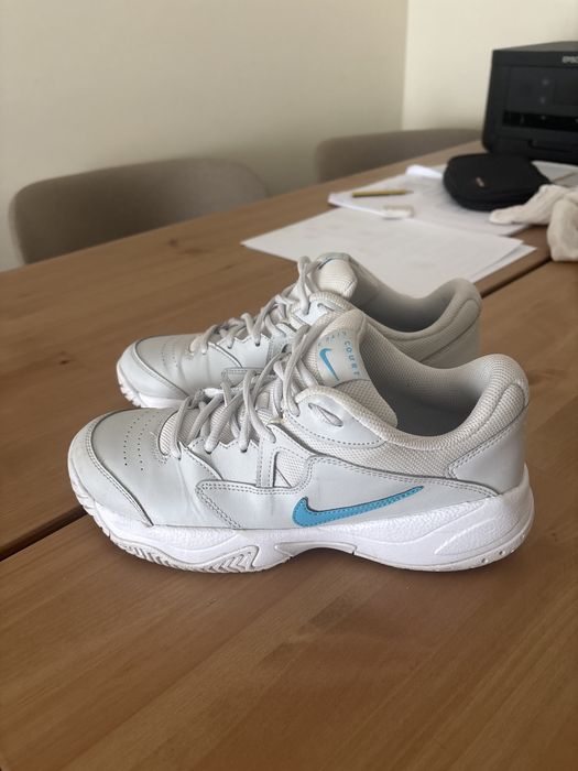 Nike court lite 2