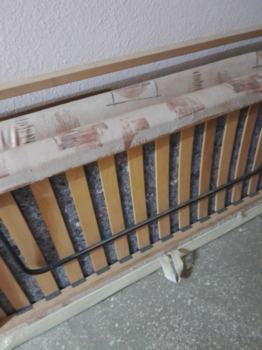 Запчасть для дивана