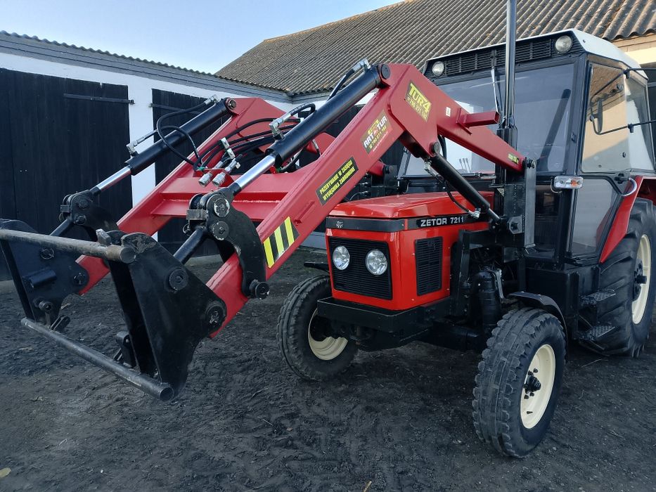 Sprzedam ciągnik Zetor 7211
