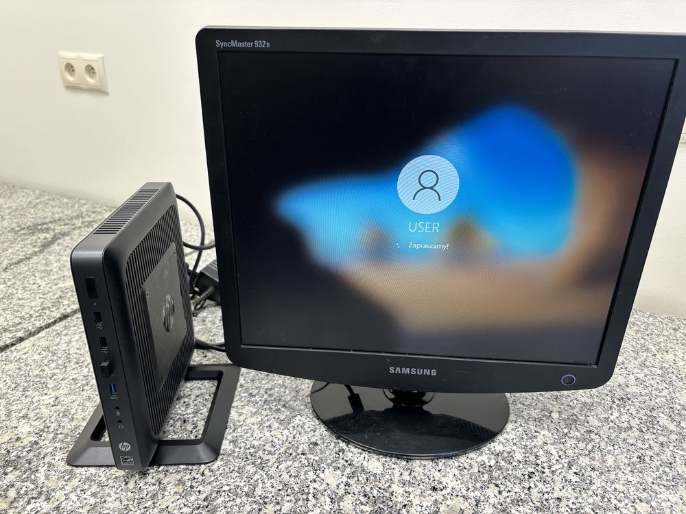 Terminal t620 AMD 4x1,5 Ghz 8 GB Ram 128 ssd + monitor samsung