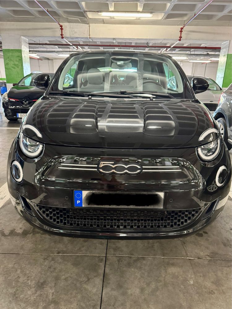 Fiat 500e versao Icon, 100% elétrico, com bateria 42kWh, 44000Km