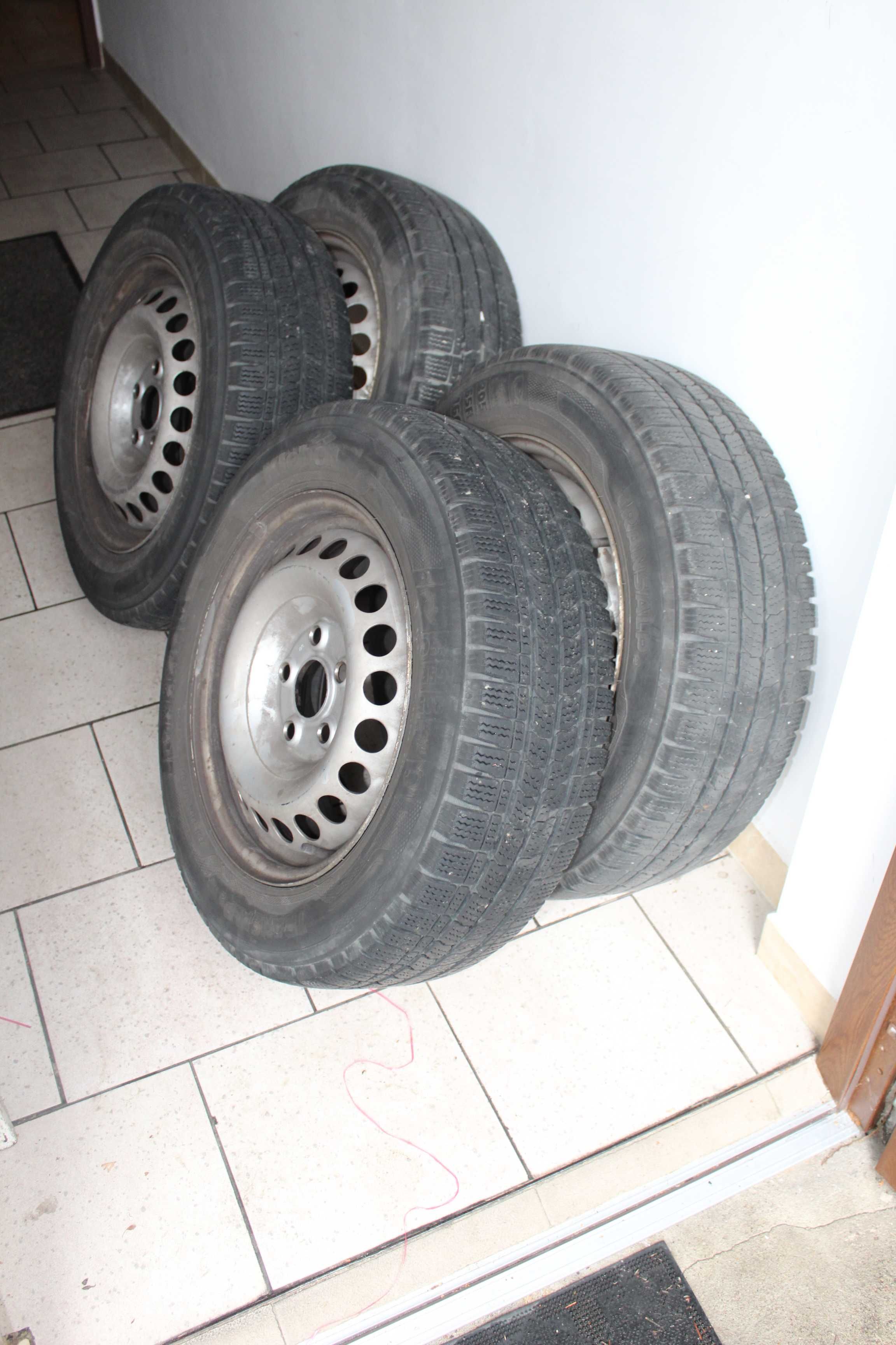 Komplet kół, opon do Volkswagen Transporter T5,T6 205/65/16C