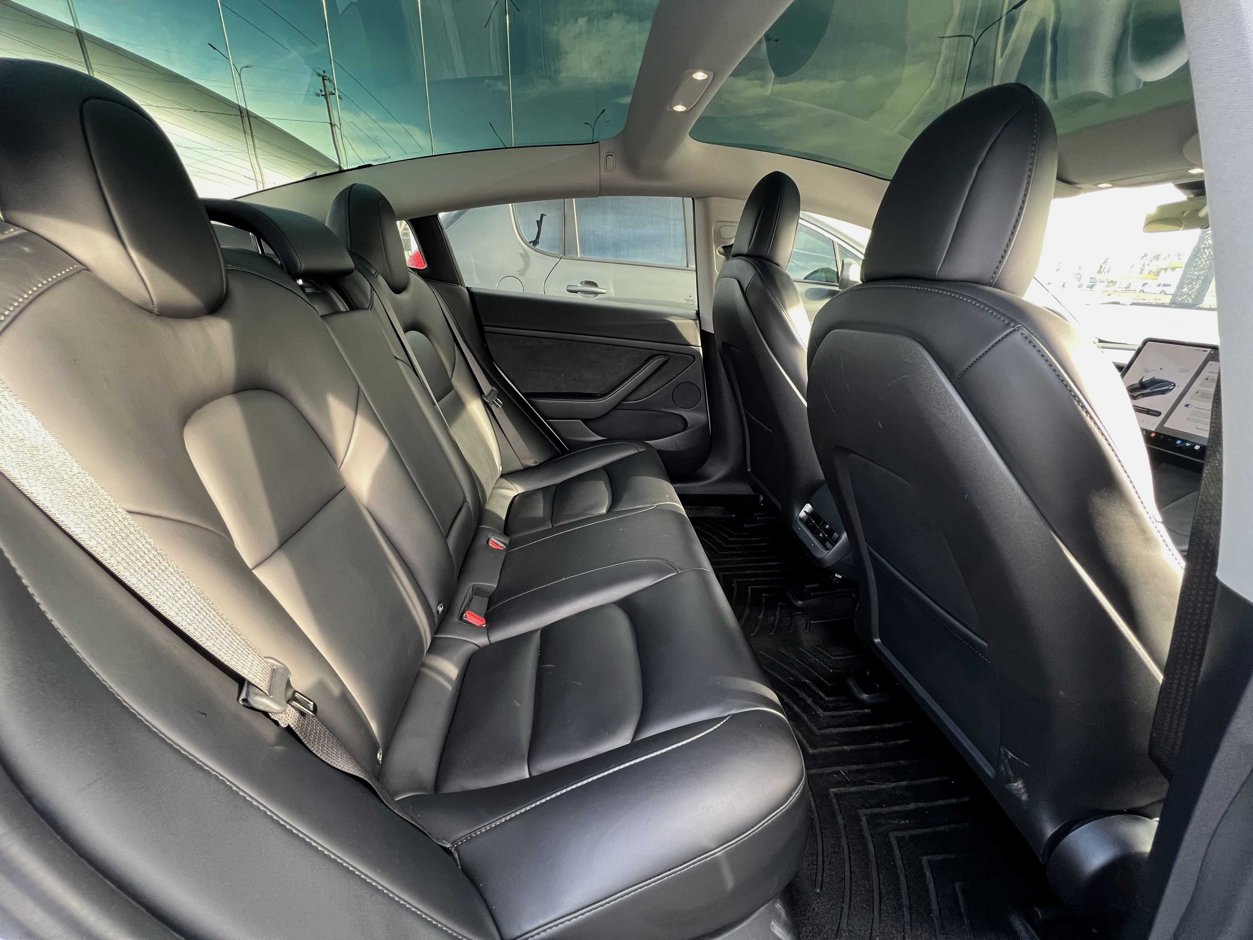 Tesla Model 3 Long Range Dual Motor AWD 2021 рік