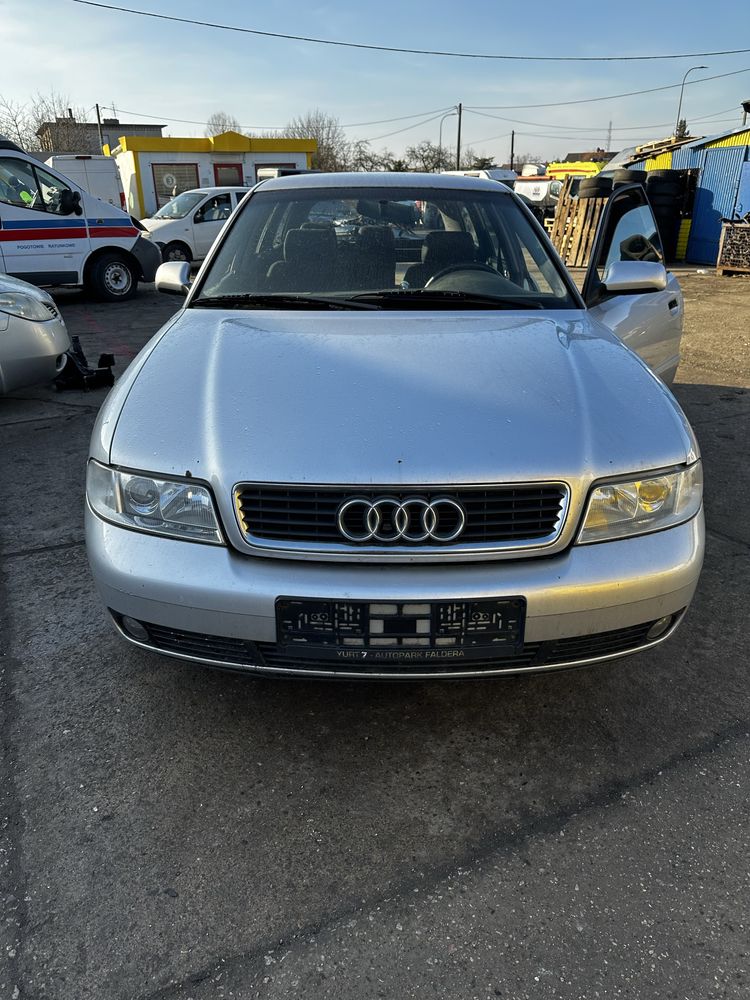 Lampa audi a4 b5 lift lampa lewa Reflektor