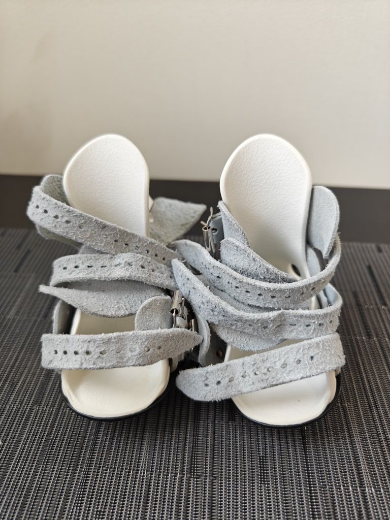 Buty Mitchella rozm. 1