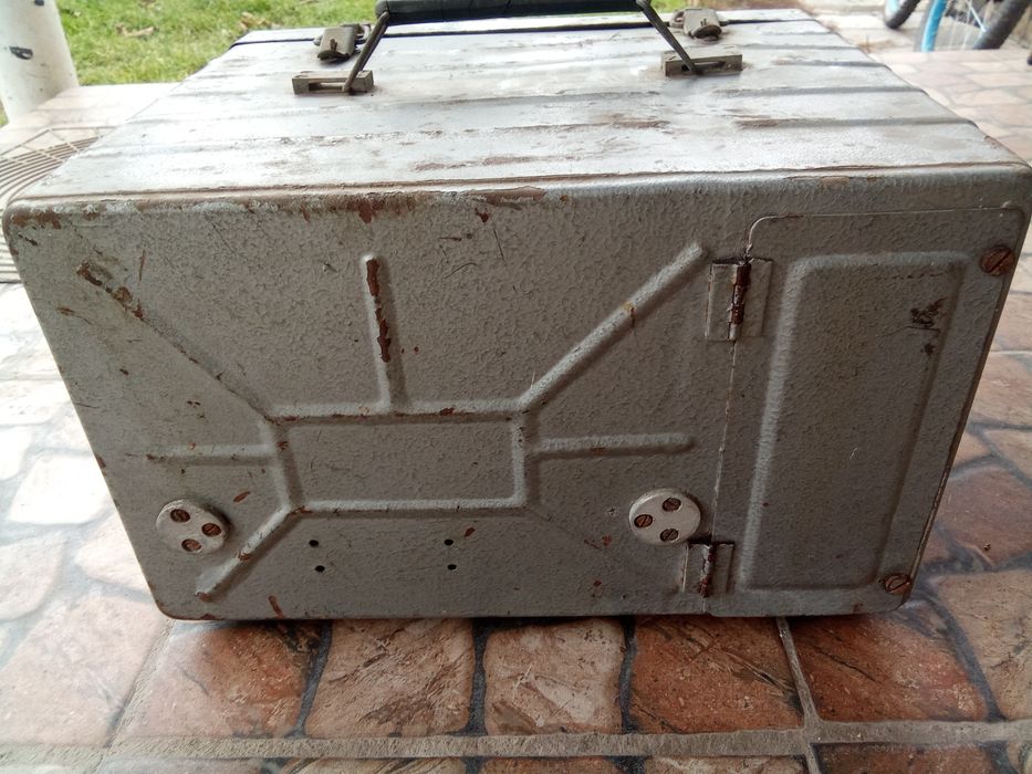 Продам радіоприйомник ВРП-60