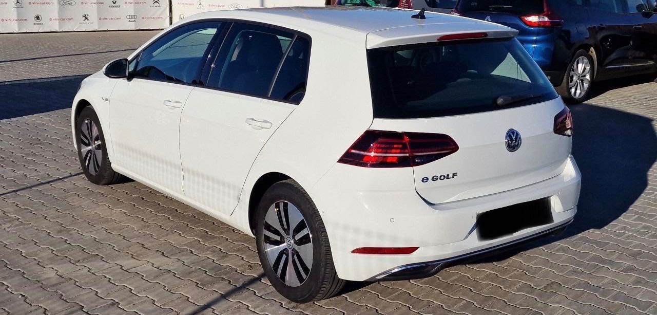 Volskwagen E-Golf 2019