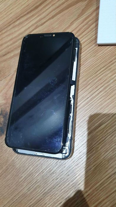iPhone XS / iPhone 6s