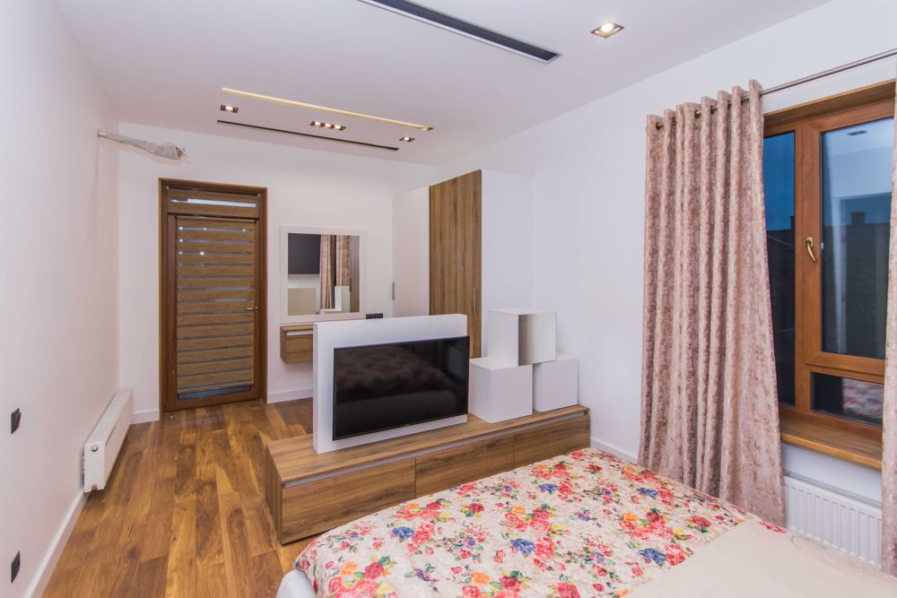 Будинок з безперебійним електропостачанням та автономним опаленням