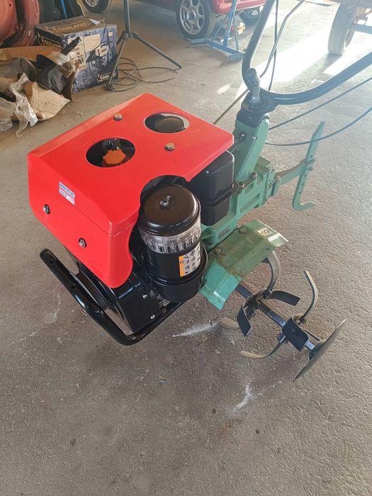 Motoenxada Nova a diesel 12cv