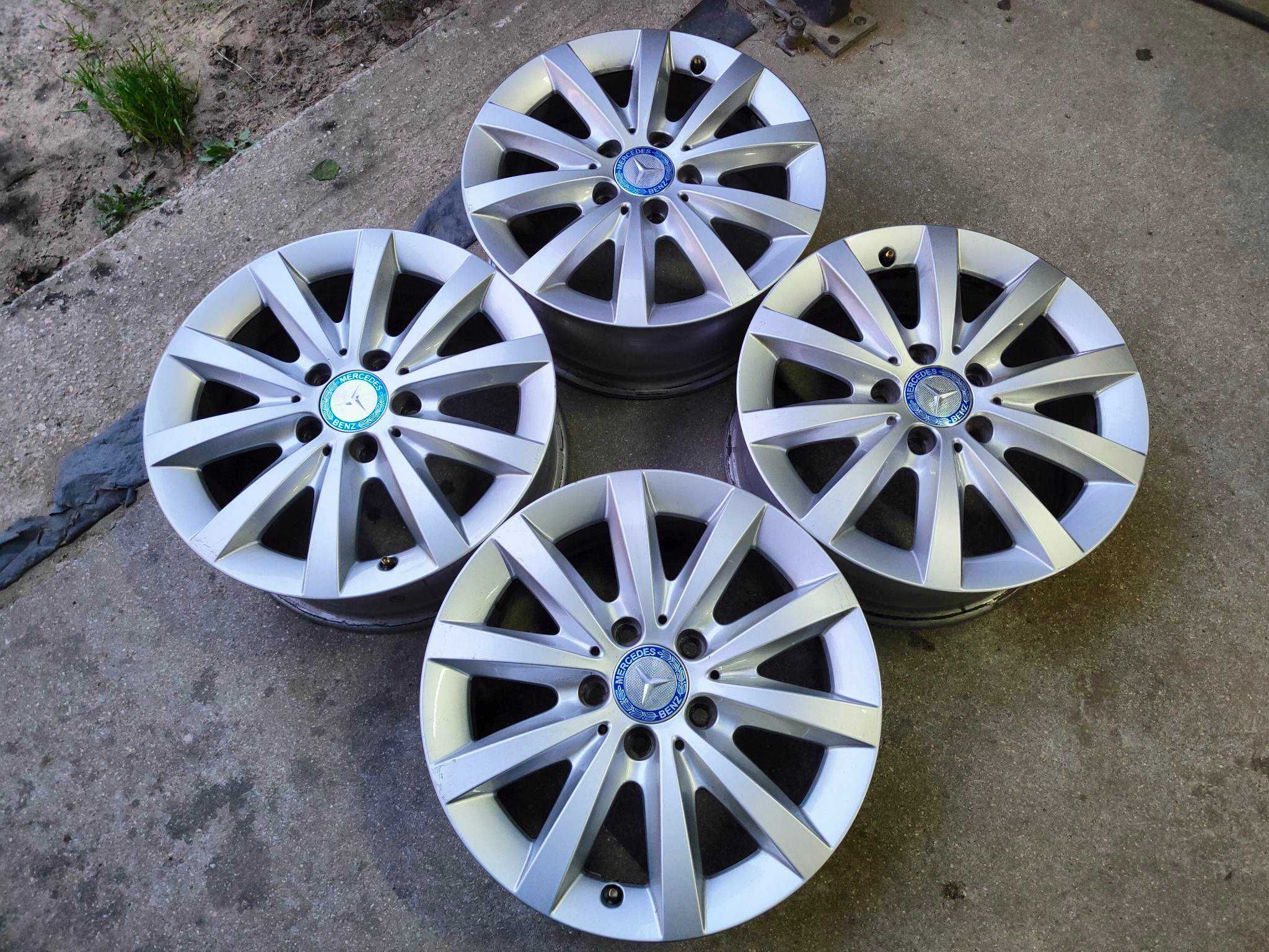 Felgi Aluminiowe Mercedes 5x112 16'' et 49 F35