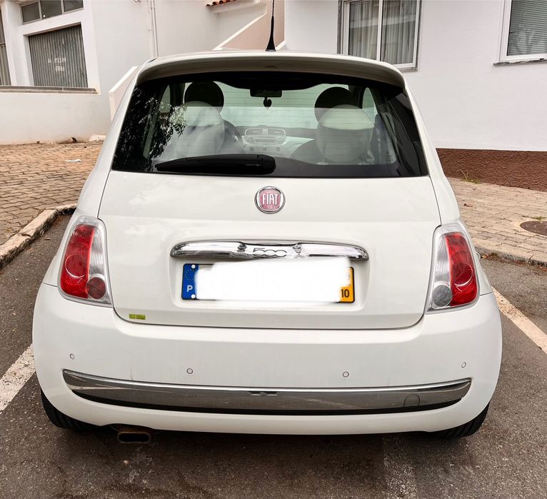 fiat 500 a gasolina - 130 000 km - muito bom estado