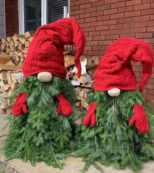 Новорічні  віночки,  декор