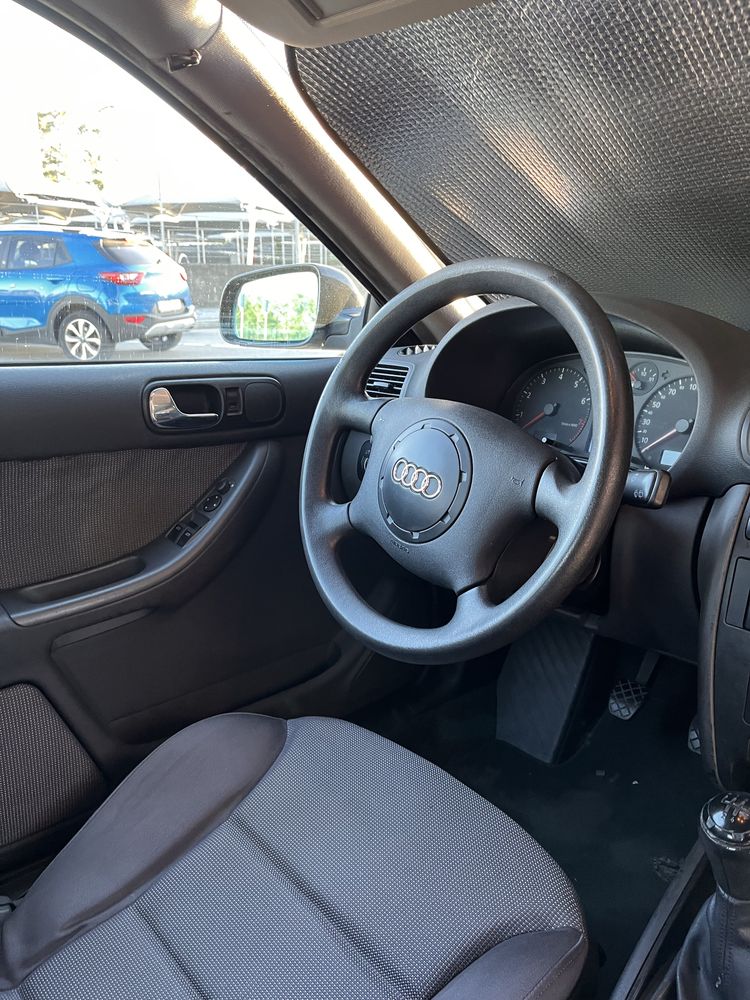 Audi A3 1.6 a Gasolina