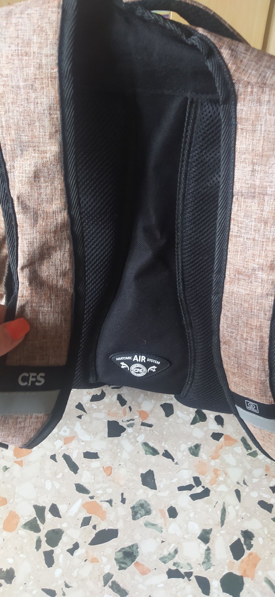 Рюкзак, портфель для школи фірми CFS! Унісекс!Для хлопців і дівчат!