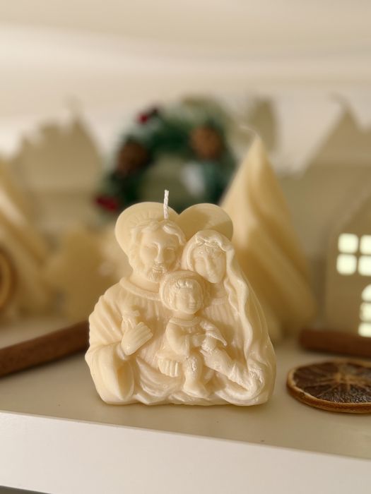 Piękna świeczka sojowa świąteczna