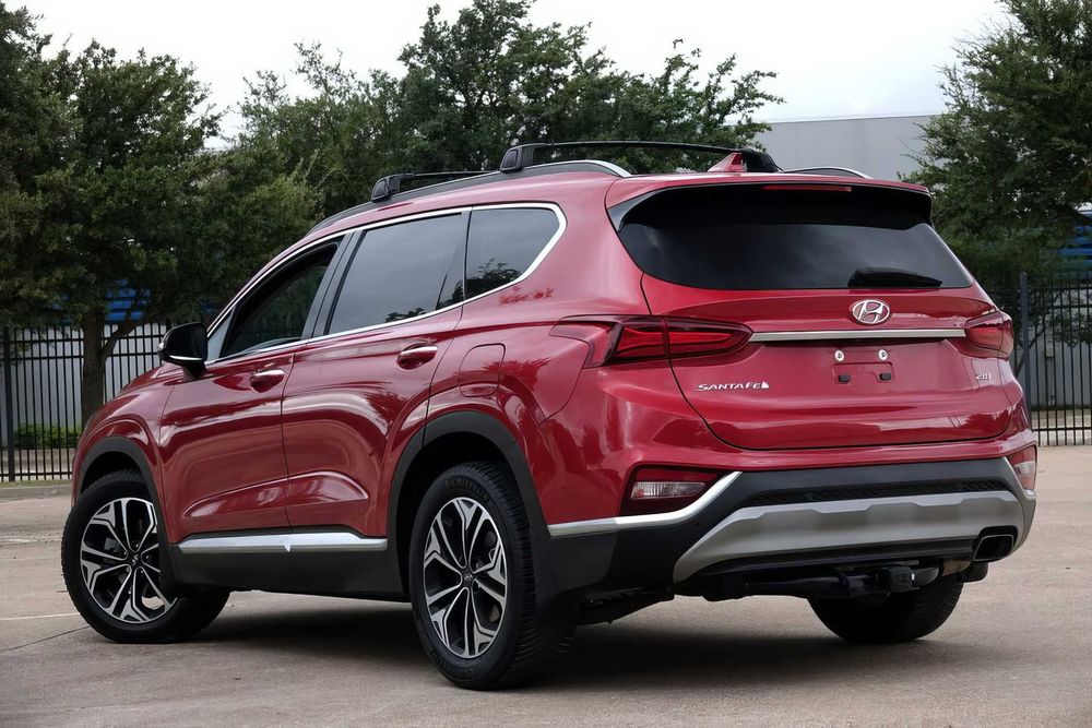 Hyundai Santa Fe      2020