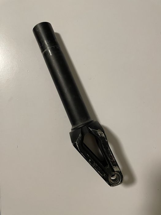 Вилка для трюкового самоката native stem black