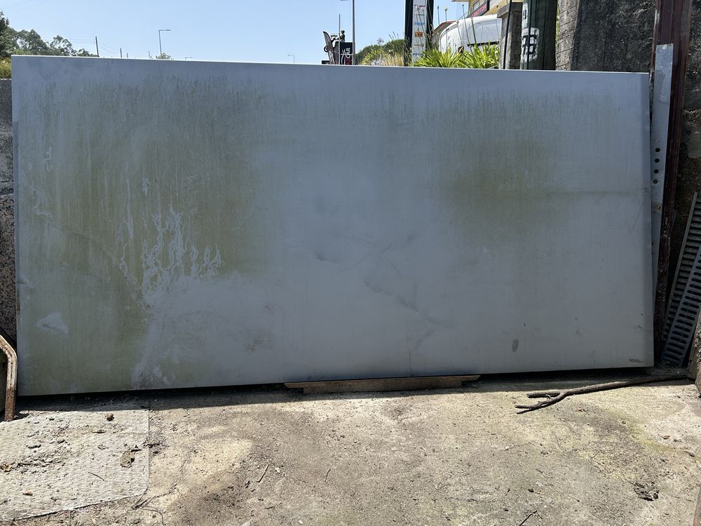 Portao chapeado ( 2840 mm x 1400 mm )