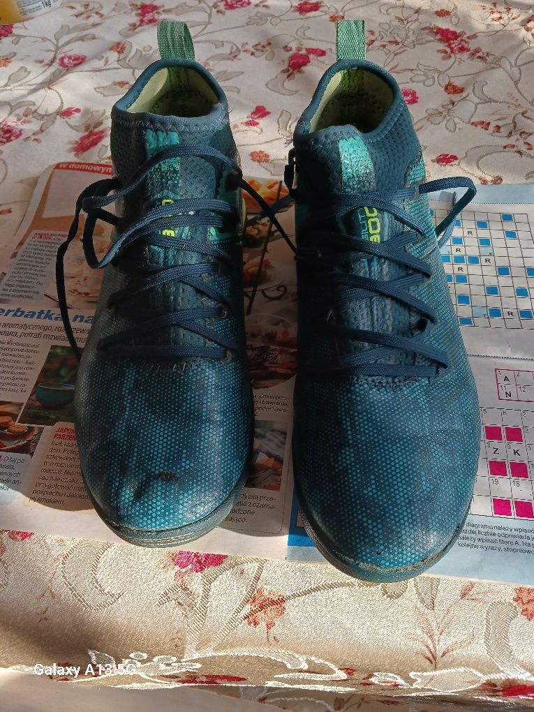 Halówki buty sportowe kipsta 38 decatlon