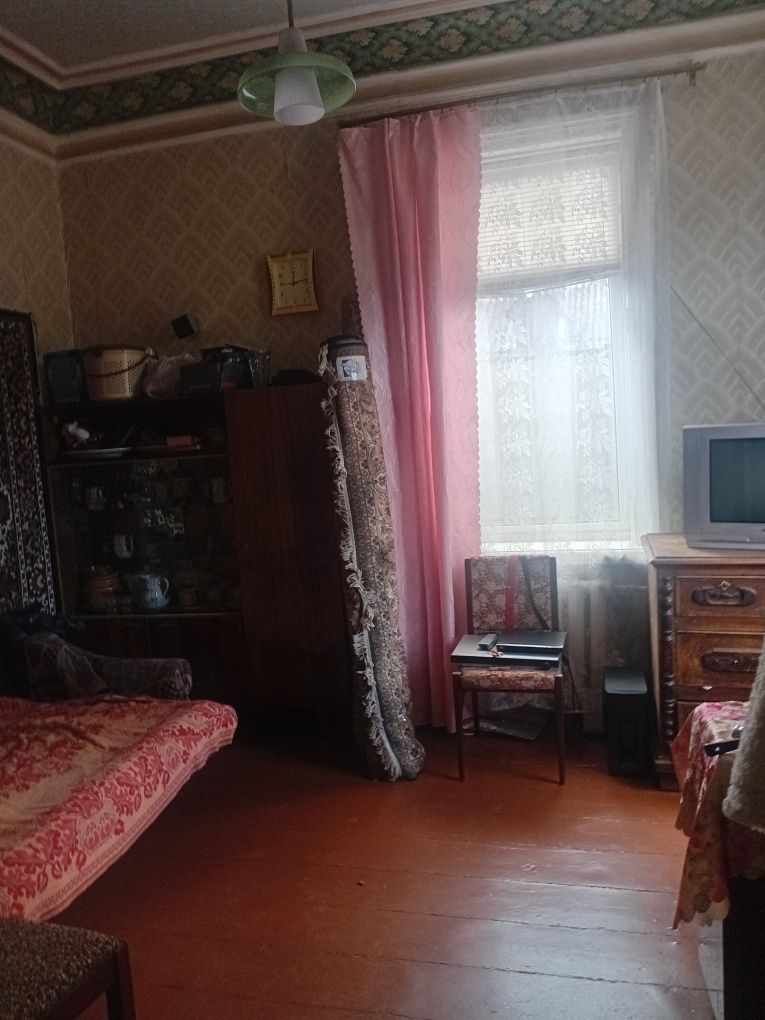 Сдам дом со своим двором Москалевка 4000грн