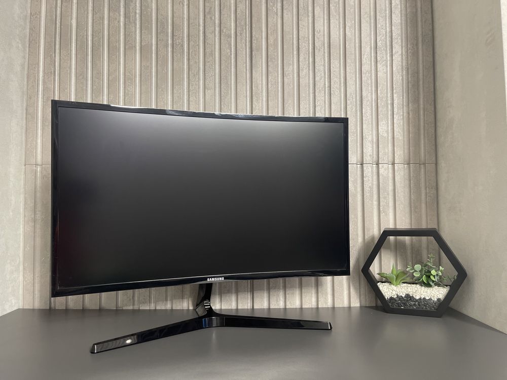 Вигнутий Монітор Samsung 27 дюймів full hd