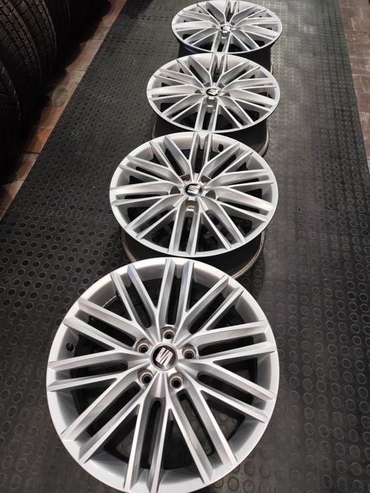 Диски R-18 5*112, 7j, et45, цо57,1 "SEAT" (Volkswagen, Skoda, Audi)