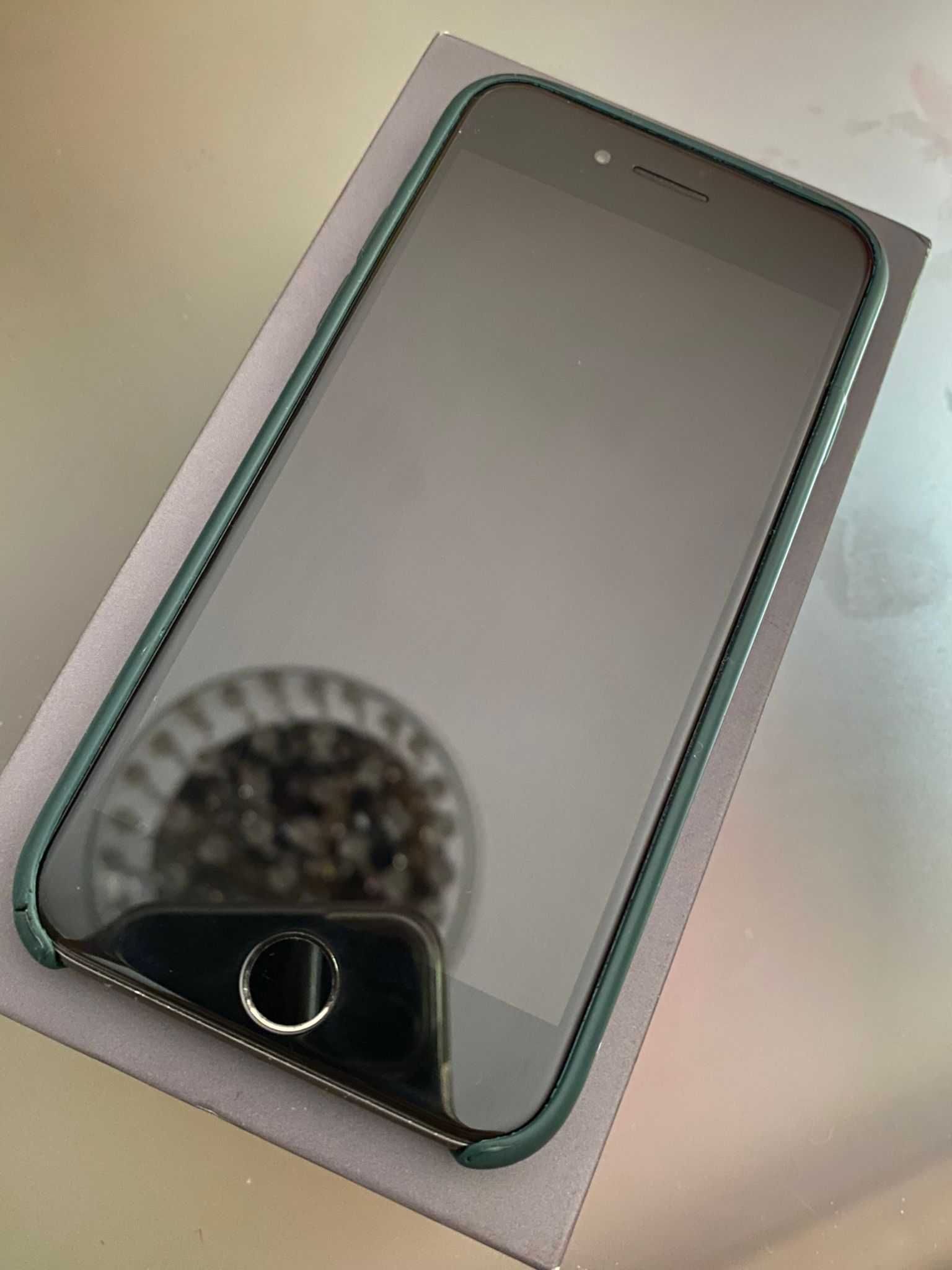 Iphone 8 em ótimo estado