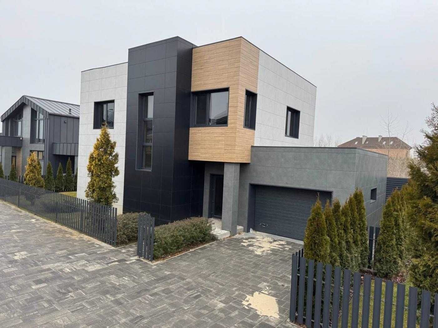 Продаж / Будинок, 180v2 / вул. Золочівська / Вишеньки