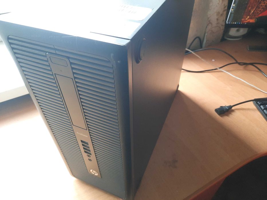 современный игровой cистемный блок, компьютер, тихий мощный