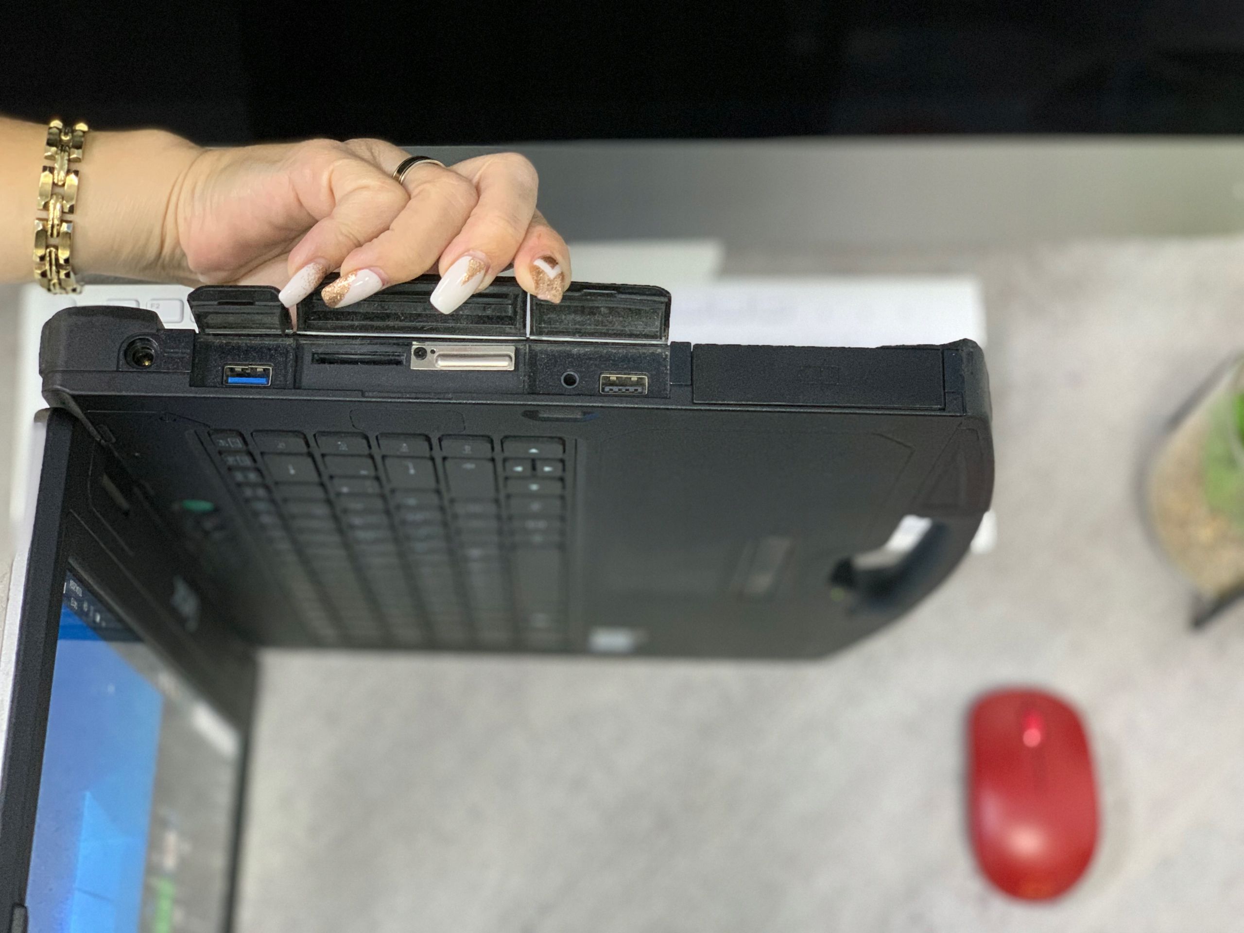 Pancerny GETAC S410 G2 i7-8gen 32GB 2TB SSD WIN11 DOTYK - do Warsztatu