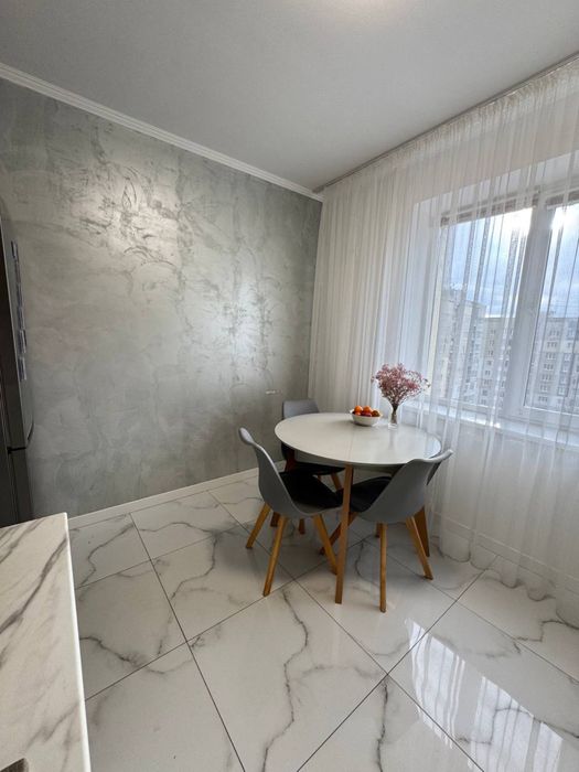 Продаж сучасної 2-кімнатної квартири на Сихові!