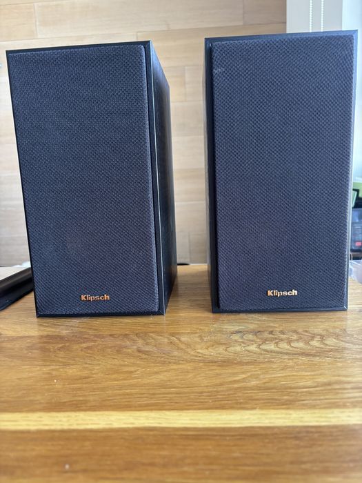 Активные полочные колонки Klipsch Reference R-41PM Black