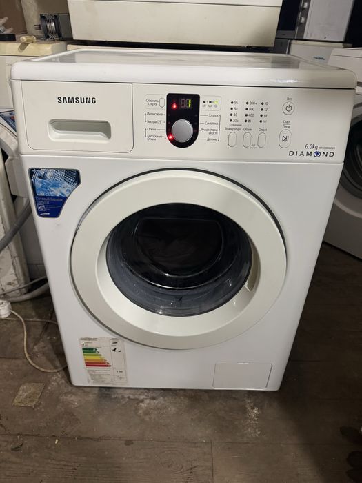 Продам пральну машинку Samsung на 6kg