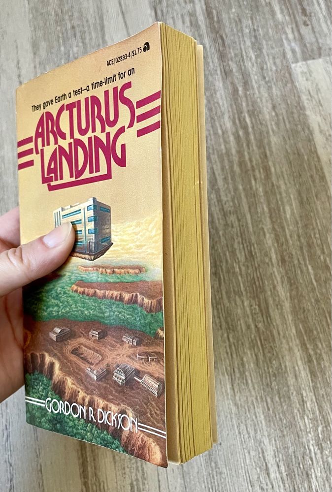 Livro: "Arcturus Landing", de Gordon R. Dickson