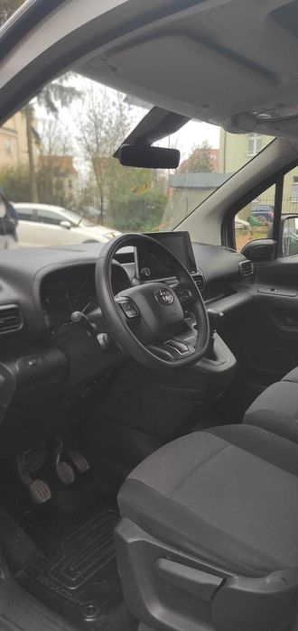 TOYOTA PROACE CITY | Wynajem Długoterminowy | Wypożyczalnia Samochodów