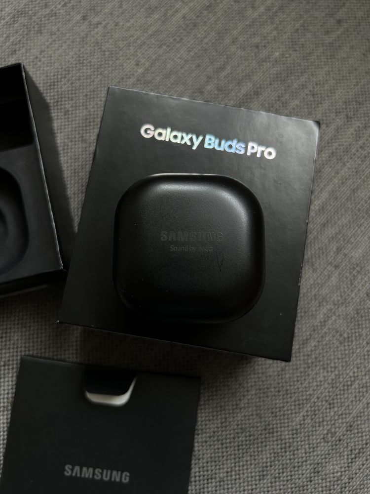 etui ładujące galaxy buds pro