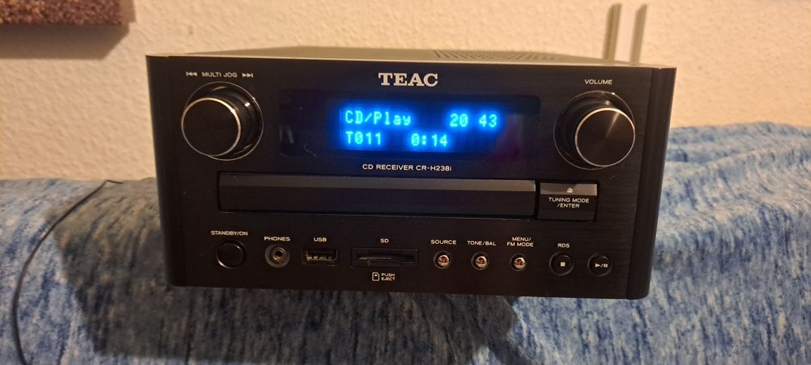 teac  cr h238i Mini component