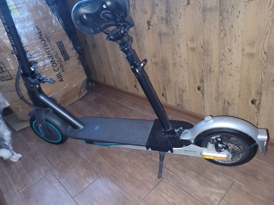 Електросамокат Xiaomi