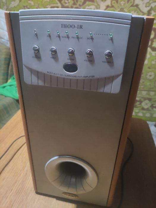 Продам активный саб 5.1