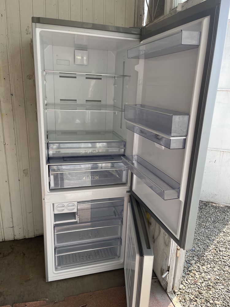 Холодильник Beko 70 см RT432