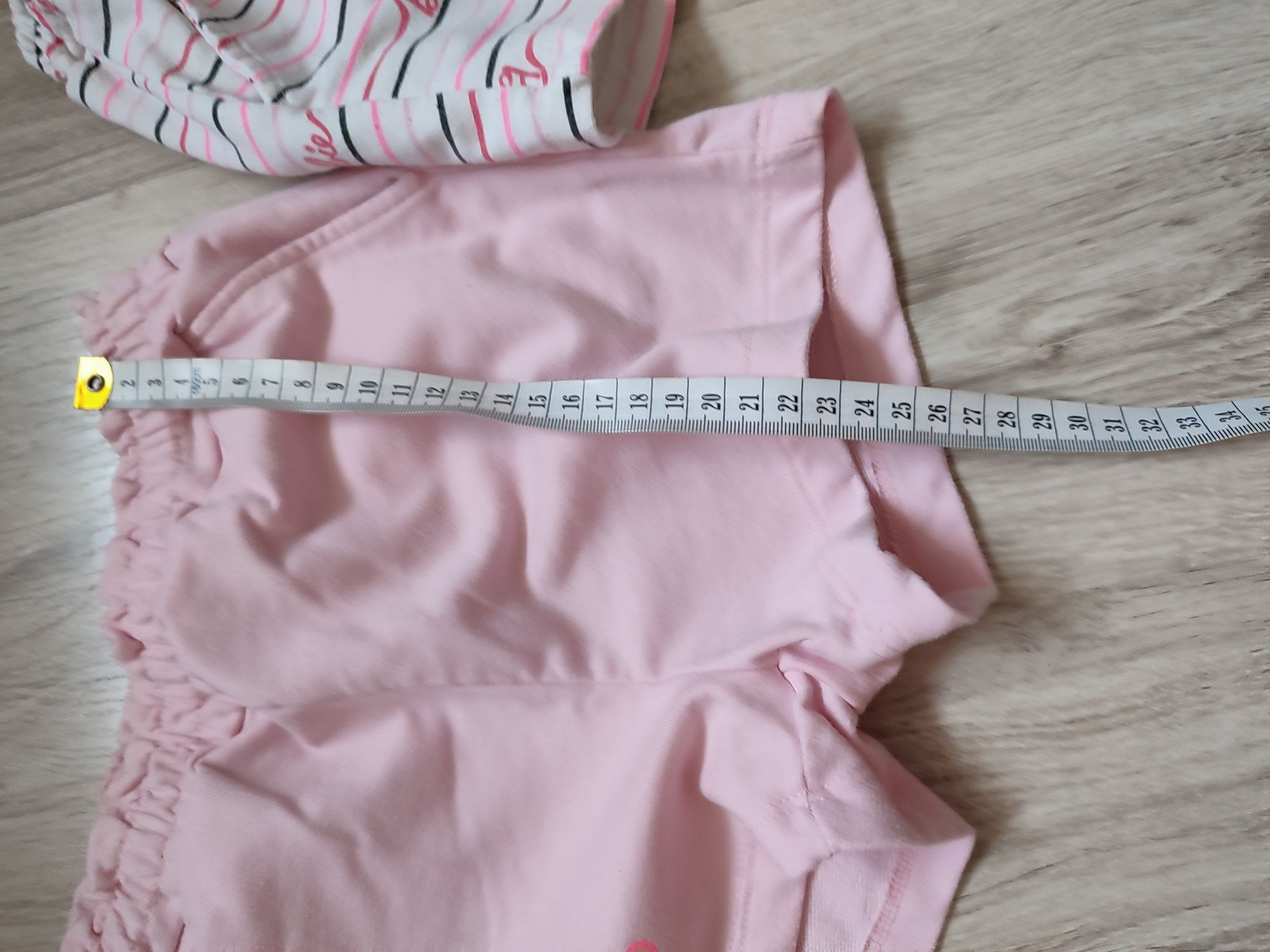 Krótkie spodenki Barbie Sinsay roz. 116