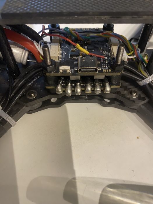 FPV дрон на цифрі 7ʼʼ mark4