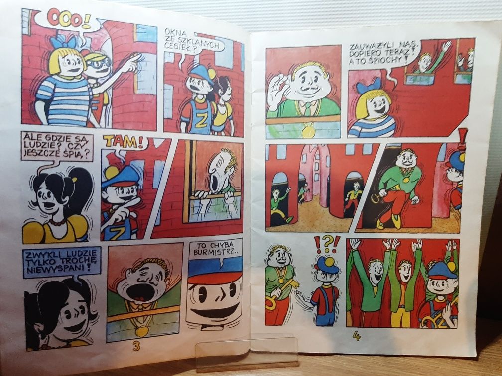 Komiks Latający ludzie cz. 1,  S. Szadkowski polecam
