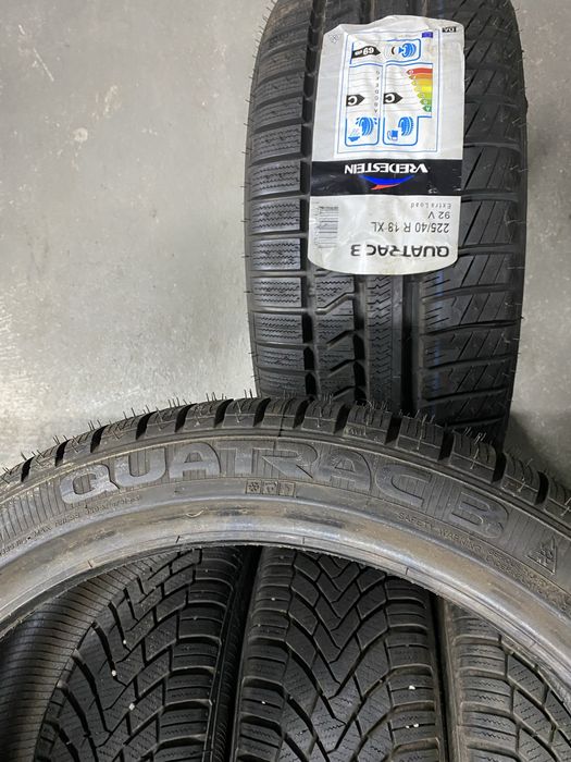 2x opony wielosezonowe VREDESTEIN 225/40 R18 XL