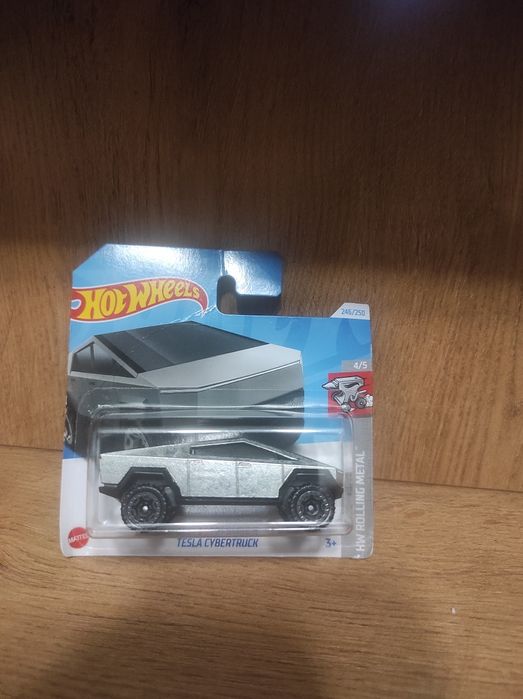 Hot Wheels Tesla